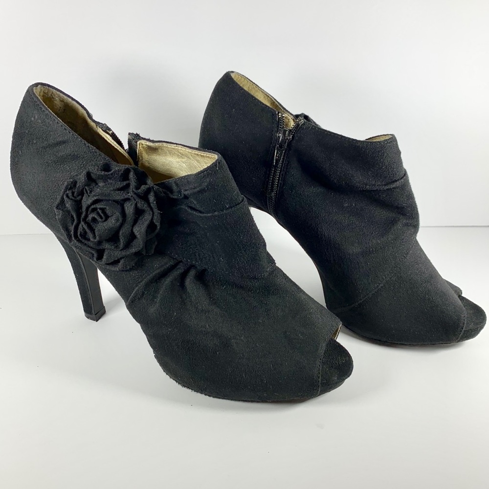 Black suede heeled Peep Toe booties w/side zipper